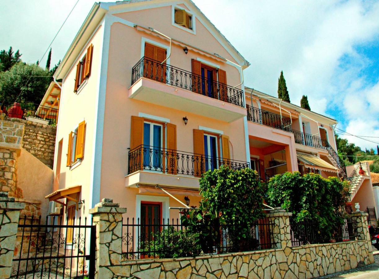 Korona Apartments Vathy  Buitenkant foto